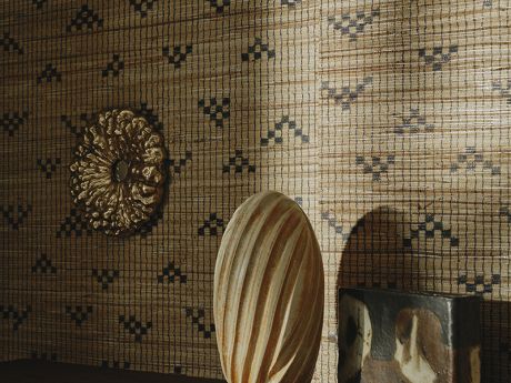 ANJU ��������� ����� �� Larsen 2026 ����