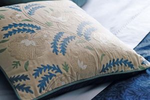 Morris & Co. коллекция Woodland Embroideries ткань Wightwick Embroidery