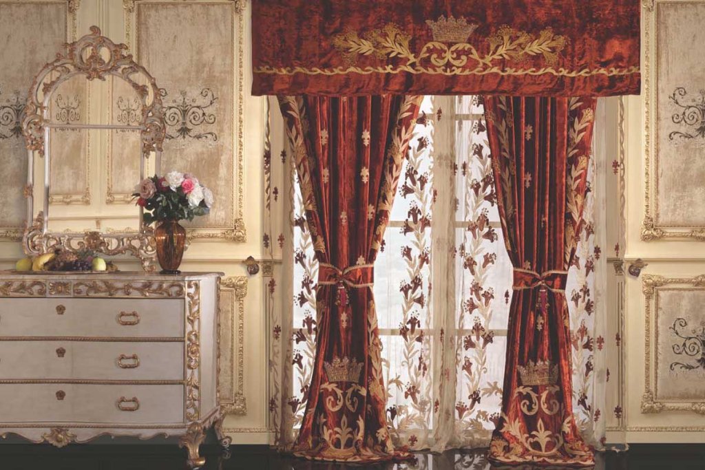 La Contessina -роскошные шторы с вышивкой и тюль