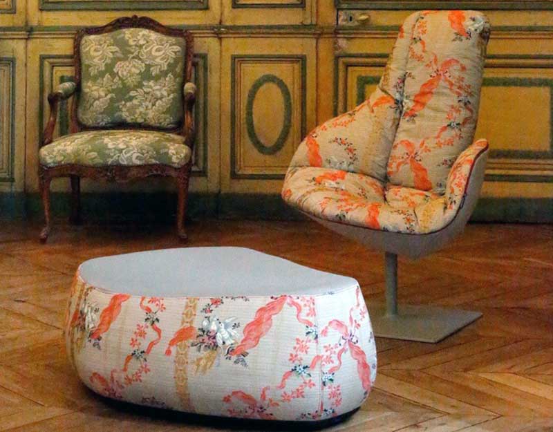Moroso  кресло из ткани Madame du Barry от Rubelli